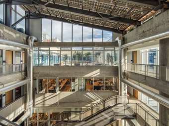 Η ΑPIVITA ανανεώνει την B Corp Πιστοποίησή της και παραμένει σταθερή στις δεσμεύσεις της!