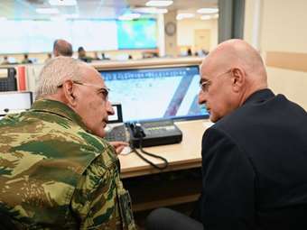 Ν. Δένδιας: Απεγκλωβίστηκαν από την Βηρυτό 38 Κύπριοι και 22 Έλληνες πολίτες