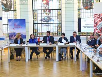 Συζήτηση Στρογγυλής Τραπέζης "Greek Recovery and Resilience Plan (RRP) - Repower Greece 2.0"