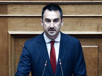 Αλ. Χαρίτσης σε ΣΥΡΙΖΑ- ΠΑΣΟΚ: Θα ψηφίσετε ένα αντισυνταγματικό νομοσχέδιο;