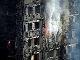 Βρετανία: Στις φλόγες το πρώην τηλεοπτικό  κέντρο του BBC