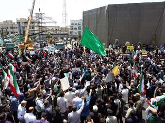 Βερολίνο: Ανησυχία, αλλά σεβασμός στο "δικαίωμα αυτοάμυνας"