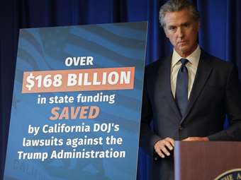 ΗΠΑ: Ο κυβερνήτης της Καλιφόρνιας Γκ. Νιούσομ σκέφτεται να θέσει υποψηφιότητα στις προεδρικές εκλογές