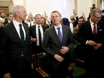 Εξελέγη ο πρώτος ανοικτά ομοφυλόφιλος αρχηγός κράτους στην ΕΕ - Ο νέος πρόεδρος της Λετονίας