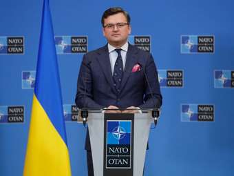 Κουλέμπα: Η Ουκρανία είναι ανοικτή σε συνομιλίες εάν η Ρωσία είναι προετοιμασμένη να διαπραγματευτεί καλόπιστα