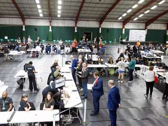 Εκλογές στη Βρετανία - Πρώτη αντίδραση Συντηρητικών: Η νύχτα θα είναι μακρά