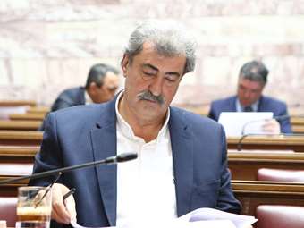 Καταδίκη του Π. Πολάκη σε 12 μήνες με αναστολή για συκοφαντική δυσφήμιση του Στ. Πουλή