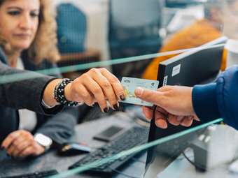 Μετρό: Έναρξη λειτουργίας πυλών εισόδου/εξόδου στους 6 σταθμούς της επέκτασης της γραμμής 3