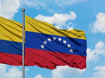 Κολομβία: Μετά τις απειλές του Τραμπ, ο ομόλογός του Πέτρο τον καλεί να "σέβεται την κυριαρχία" της χώρας του