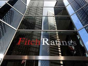 Νέα ψήφος εμπιστοσύνης της Fitch για τις ελληνικές τράπεζες