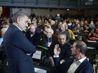 Φουρτούνες στη Νέα Αριστερά για συνεργασία με ΣΥΡΙΖΑ: Η Επίθεση Μπίστη και οι "καρικατούρες" Τσακαλώτου-Σακελλαρίδη