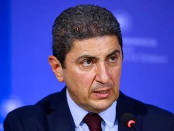 Ο Λ. Αυγενάκης αναλαμβάνει συμπρόεδρος του Συμβουλίου Υπουργών Γεωργίας και Αλιείας στο ΕΛΚ