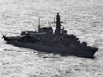 Η Βρετανία στέλνει και το HMS Richmond στην Ερυθρά Θάλασσα