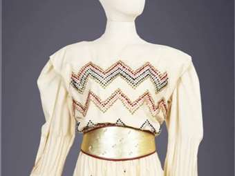 Στο σφυρί οι δημιουργίες του Καρλ Λάγκερφελντ για τον οίκο Chloé