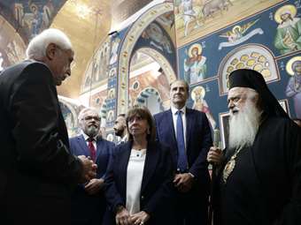 Στην Παναγία Σουμελά, στην Καστανιά Ημαθίας, η ΠτΔ Κ. Σακελλαροπούλου