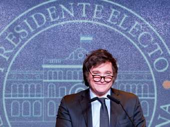 Αργεντινή: Ο Χαβιέρ Μιλέι ορκίζεται πρόεδρος της χώρας υποσχόμενος ένα "σοκ" λιτότητας