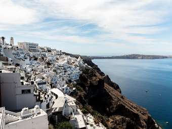 Αυτοψία Ε. Λέκκα στη Σαντορίνη: Δεν σχετίζεται με τον ηφαιστειακό χώρο η πρόσφατη σεισμική δραστηριότητα - Πιθανός σεισμός 5,5-6 Ρίχτερ