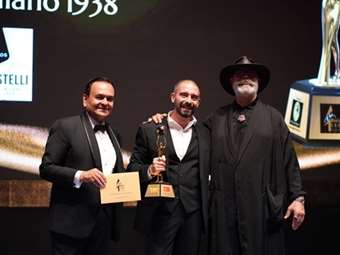 Η Θεοφύλακτος Α.Ε. στην καρδιά της Times Square!