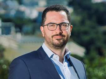 Α. Σπυρόπουλος: Η ΝΔ προσπαθεί με κινήσεις εντυπωσιασμού να κλείσει το μάτι σε φιλοβασιλικά και δεξιά ακροατήρια