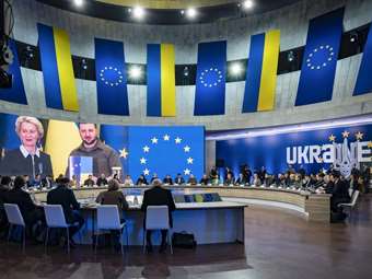 FT: Ένταξη-εξπρές της Ουκρανίας στην ΕΕ τον Ιανουάριο του 2027 προβλέπει το προσχέδιο ειρηνευτικής συμφωνίας