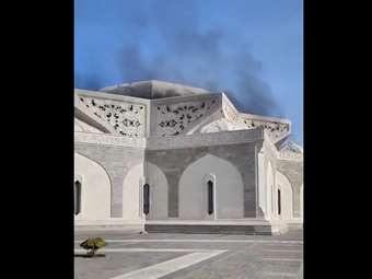 Συρία: Οι αντάρτες πυρπόλησαν τον τάφο του Χαφέζ αλ Άσαντ