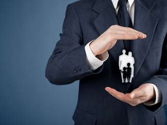 Τα 4 "καμπανάκια" του ΟΟΣΑ για το ασφαλιστικό σύστημα