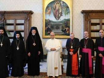 Αντιπροσωπεία του Οικουμενικού Πατριαρχείου συναντήθηκε με τον Πάπα Λέοντα ΙΔ’ στο Βατικανό