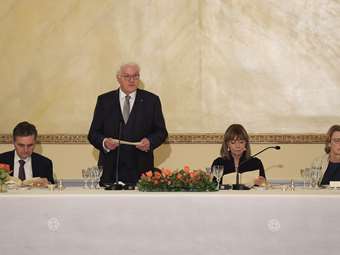 Η Ελλάδα θέτει (ξανά) το θέμα των επανορθώσεων