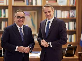 Συνάντηση Μητσοτάκη με Β. Κοντοζαμάνη - Θα είναι υποψήφιος ευρωβουλευτής με τη Ν.Δ.