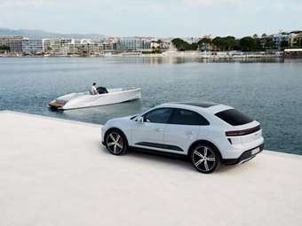 Η Porsche έφτιαξε σκάφος με τον ηλεκτρικό κινητήρα της Macan