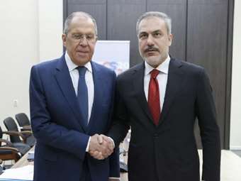 Επικοινωνία Λαβόφ - Φιντάν για τη Συρία