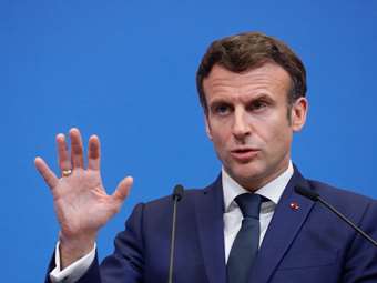 Politico: Δυσαρεστημένος ο Μακρόν με ορισμένες παραχωρήσεις στον προϋπολογισμό - "Ανάγκη" να συμβιβαστούμε