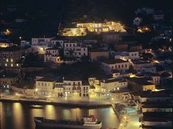 Villa della Vita: Ένα μοναδικό ακίνητο προς πώληση στην πόλη της Ύδρας