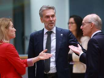 Σύνοδος Κορυφής ΕΕ - Συμπεράσματα για την ανταγωνιστικότητα: Πράσινη ανάπτυξη με ρήτρα αναθεώρησης