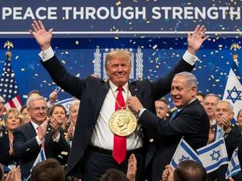 Νετανιάχου: "Δώστε στον Ντ. Τραμπ το Νόμπελ Ειρήνης - Το αξίζει!" - Του το "απονέμει" με φωτογραφία AI