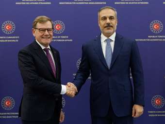 Στενότερη αμυντική συνεργασία της ΕΕ με την Τουρκία ζήτησε ο Γερμανός ΥΠΕΞ Βάντεφουλ