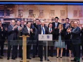 Χρηματιστήριο: "Πέταξε" ψηλά το Ελ. Βενιζέλος - "Βραχυκύκλωσε" τον ΓΔ η ΔΕΗ