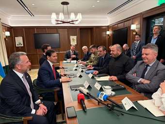 Νέες συνομιλίες Ουκρανών και Αμερικανών στη Φλόριντα μετά τη συνάντηση ΗΠΑ-Ρωσίας