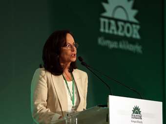 Α. Διαμαντοπούλου: Η πλειοψηφία της Τουρκοκυπριακής κοινότητας είπε "ναι" στη δημοκρατία και την αυτονομία