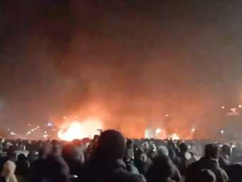 Ιράν: Αντιμέτωπο με τη μεγαλύτερη πρόκληση από τον πόλεμο με το Ισραήλ το ισλαμιστικό καθεστώς