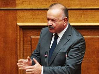 Πέθανε ο πρώην βουλευτής και υπουργός της ΝΔ Δημήτρης Σταμάτης