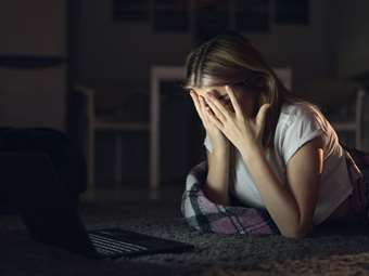 Ένα στα έξι παιδιά έχει πέσει θύμα παρενόχλησης μέσω διαδικτύου