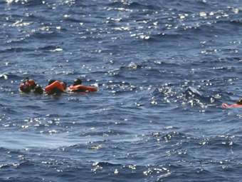 Τουλάχιστον τρεις νεκροί σε ναυάγιο λέμβου με μετανάστες στη Σάμο