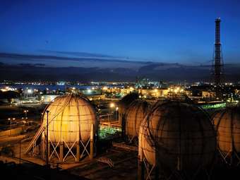 Παγκόσμια Ημέρα της Γυναίκας: Η Helleniq Energy στο πλευρό των ευάλωτων γυναικών