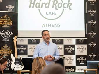 Hard Rock Cafe Athens: Άνοδος των πωλήσεων αλλά λιγότεροι τουρίστες