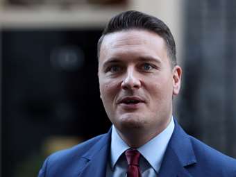 Βρετανός υπουργός εκφράζεται υπέρ της επιστροφής του Ηνωμένου Βασιλείου στην τελωνειακή ένωση της ΕΕ