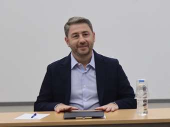 Ν. Ανδρουλάκης: "Συγχαρητήρια στα παιδιά της νεανικής Εθνικής μας"