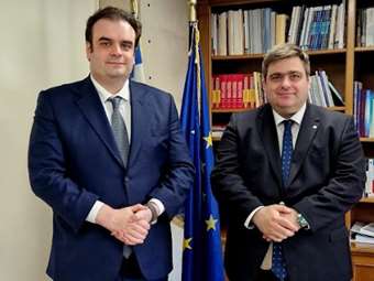 Συνάντηση Γ. Βουτσινά (ΚΕΕΕ) - Κ. Πιερρακάκη: Κοινός στόχος για μία πιο ανταγωνιστική, δυναμική και ανθεκτική ελληνική οικονομία