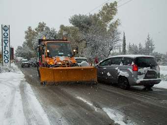 Συσκέψεις στην Πολιτική Προστασία για την επιδείνωση του καιρού