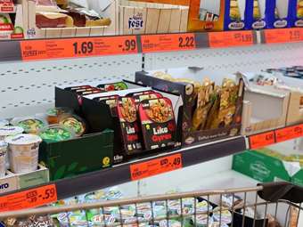 Γερμανία: Πέφτουν αργά, αλλά σταθερά οι τιμές τροφίμων